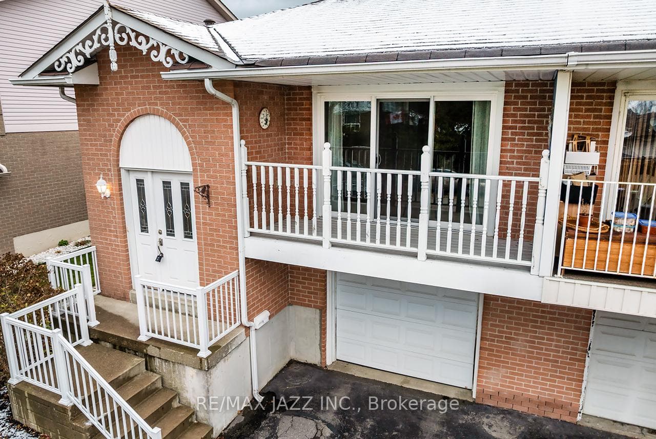 1259 Sunningdale Avenue photo 3