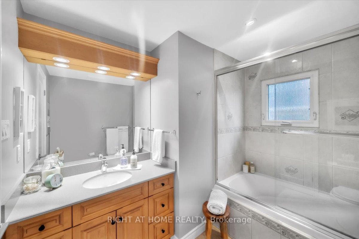 2301 Devon Road photo 16