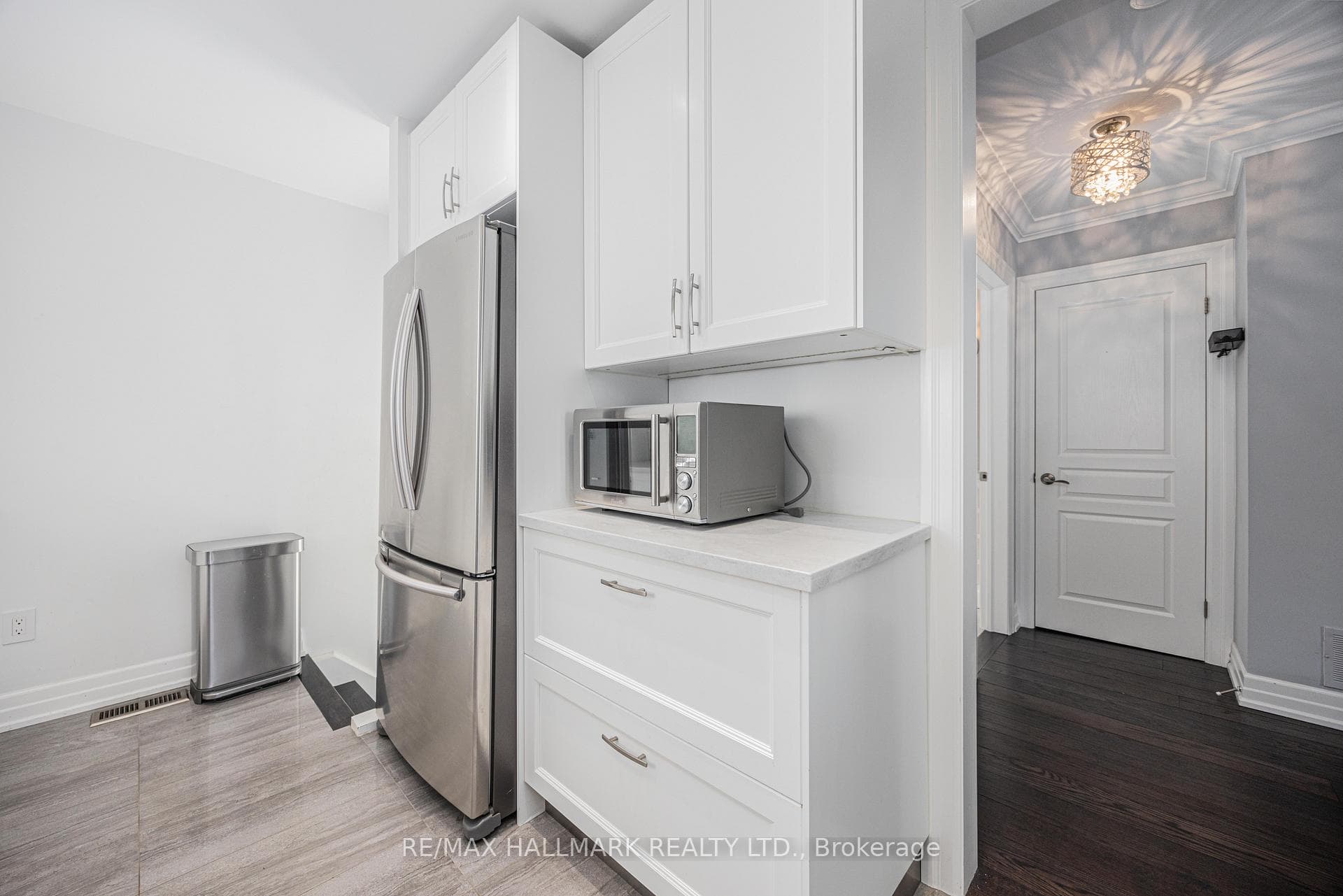227 Bogert Avenue photo 12