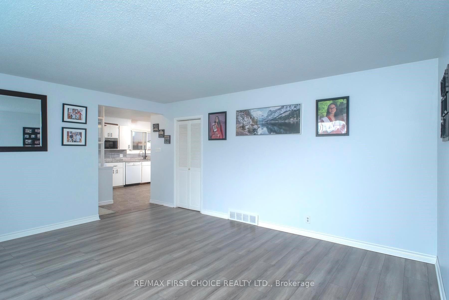 2600 Donald Street photo 22