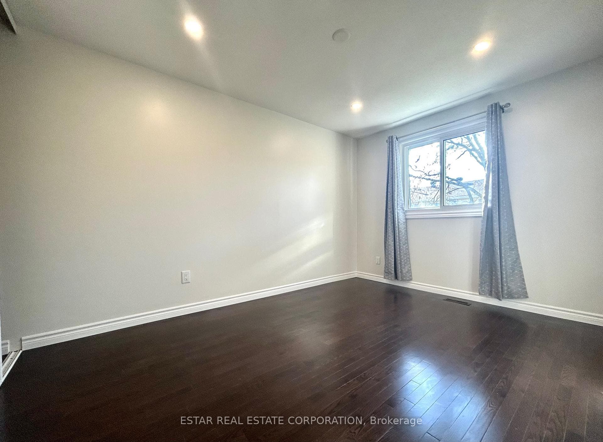 830 Stainton Drive Unit 35 photo 14