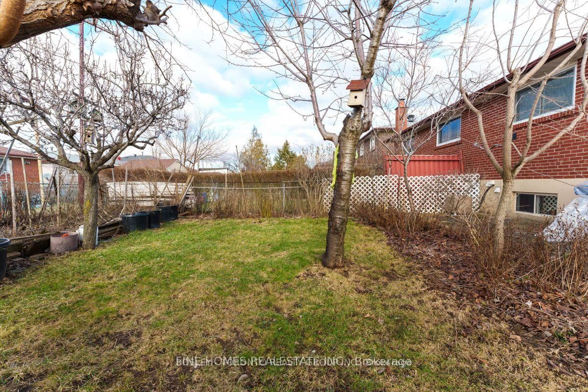 769 Greenore Road Unit Upper photo 11