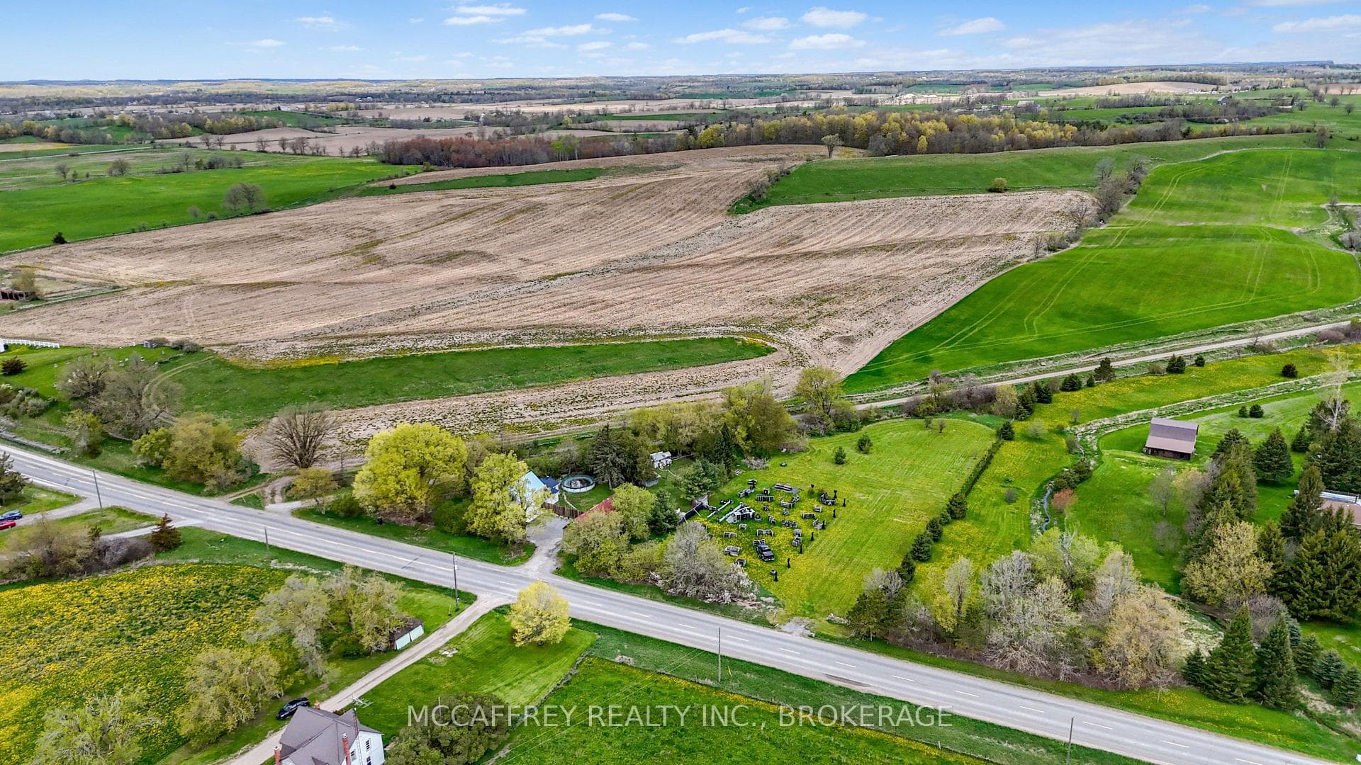 476 Hoards Road photo 44