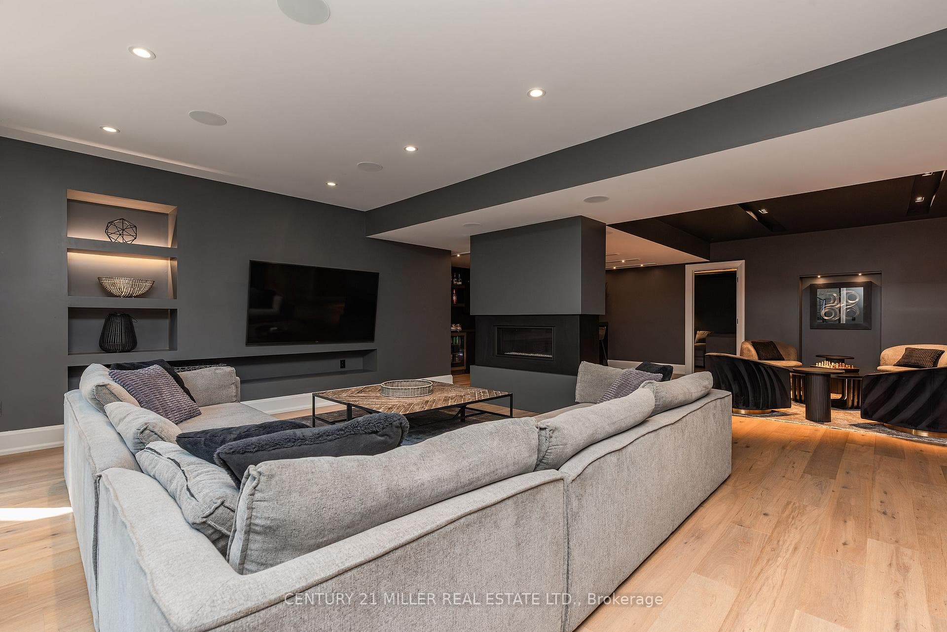 1411 Willowdown Road photo 35