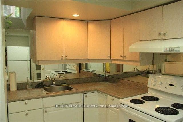 44 Chestertown Square Unit bsmt photo 7