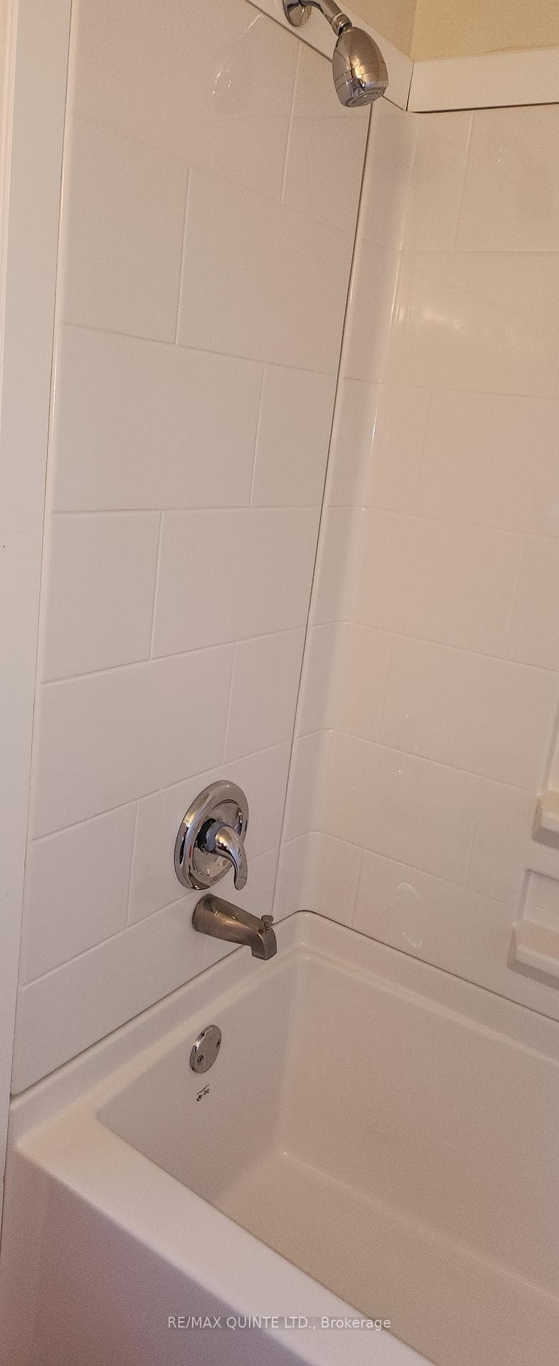 12 Wedgewood Road photo 25