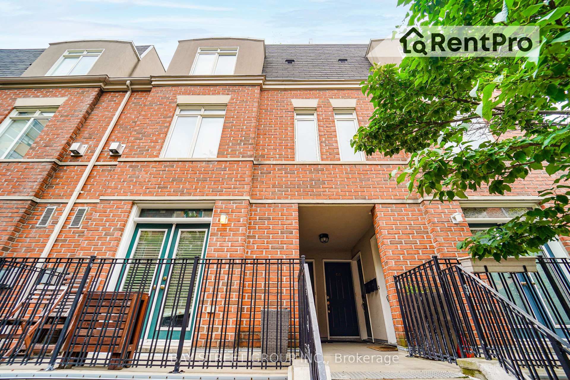 415 Jarvis Street Unit 355 photo 1