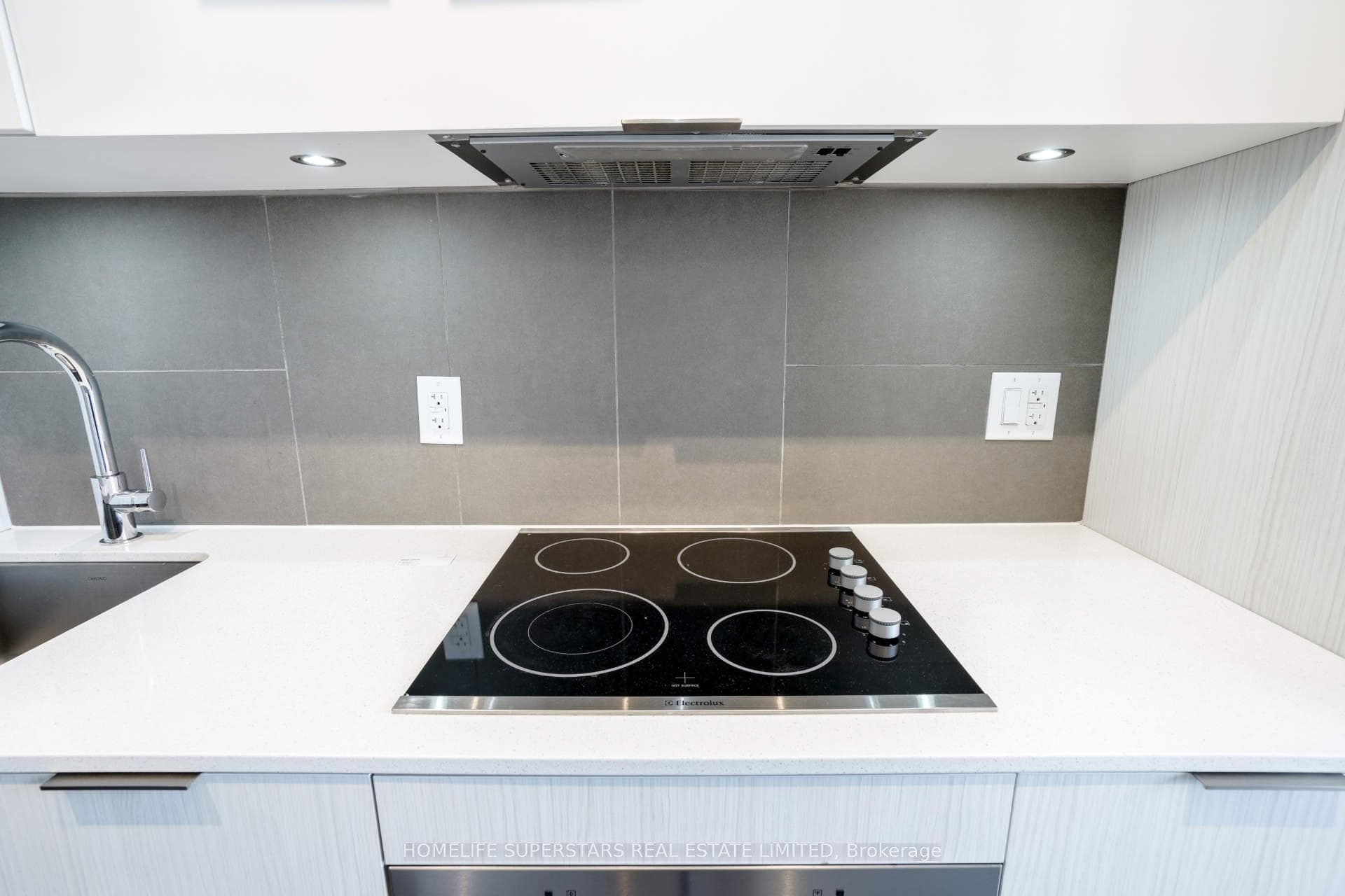 55 Regent Park Boulevard Unit 2611 photo 8