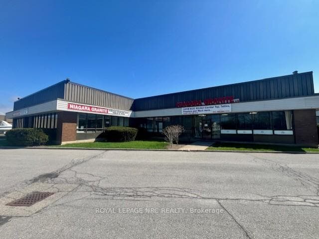 590 Welland Avenue Unit Unit 2 photo 4