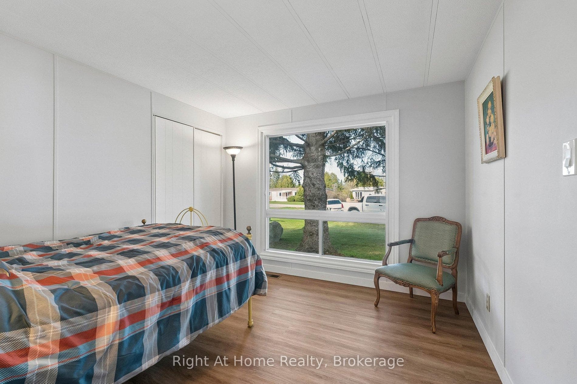 6 Emery Court photo 23
