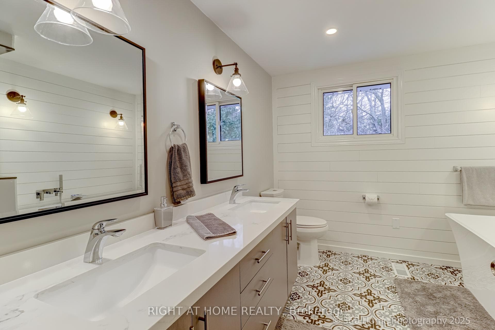 1027 Lavender Court photo 14