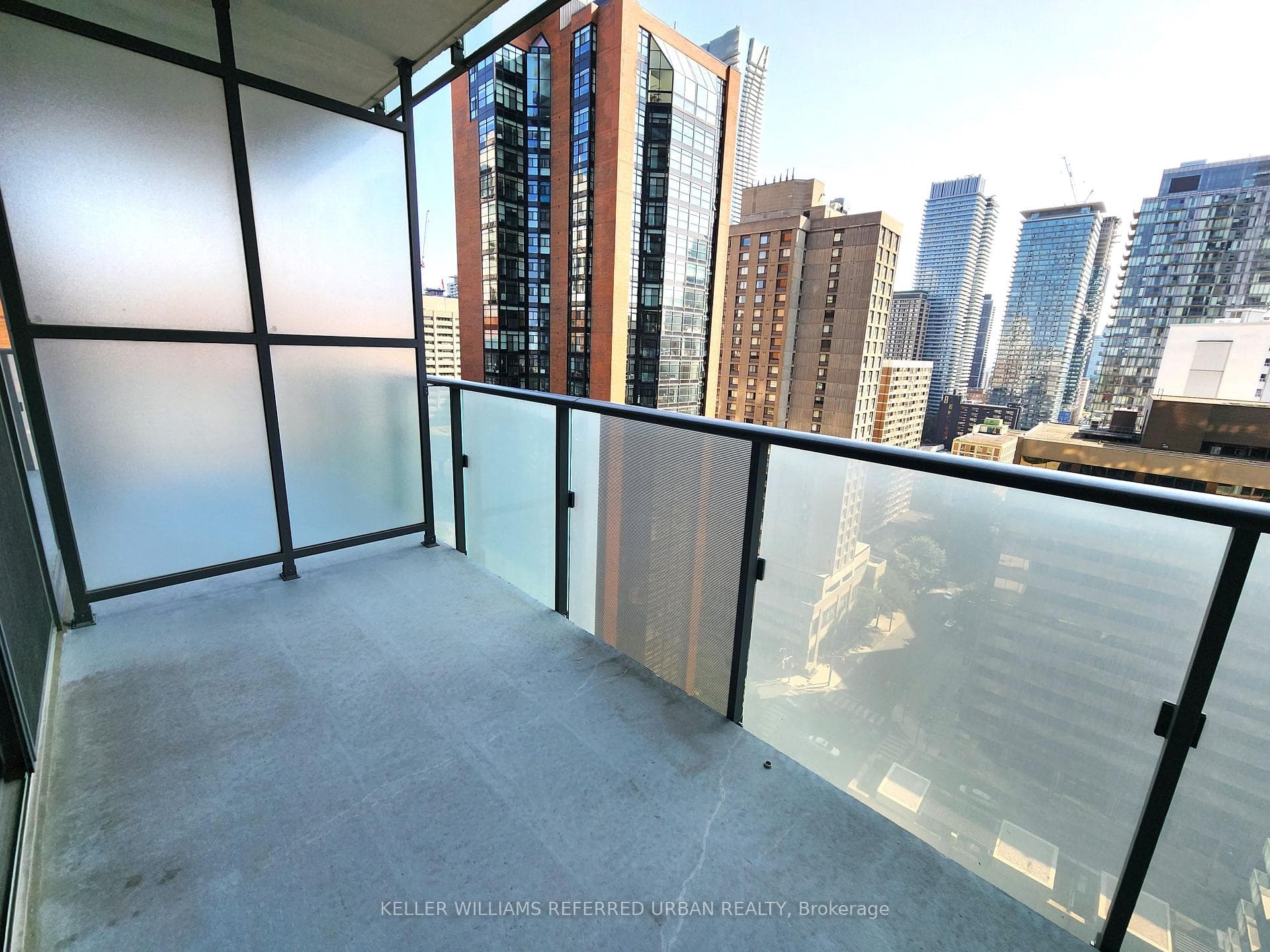 65 St Mary Street Unit 2010 photo 6