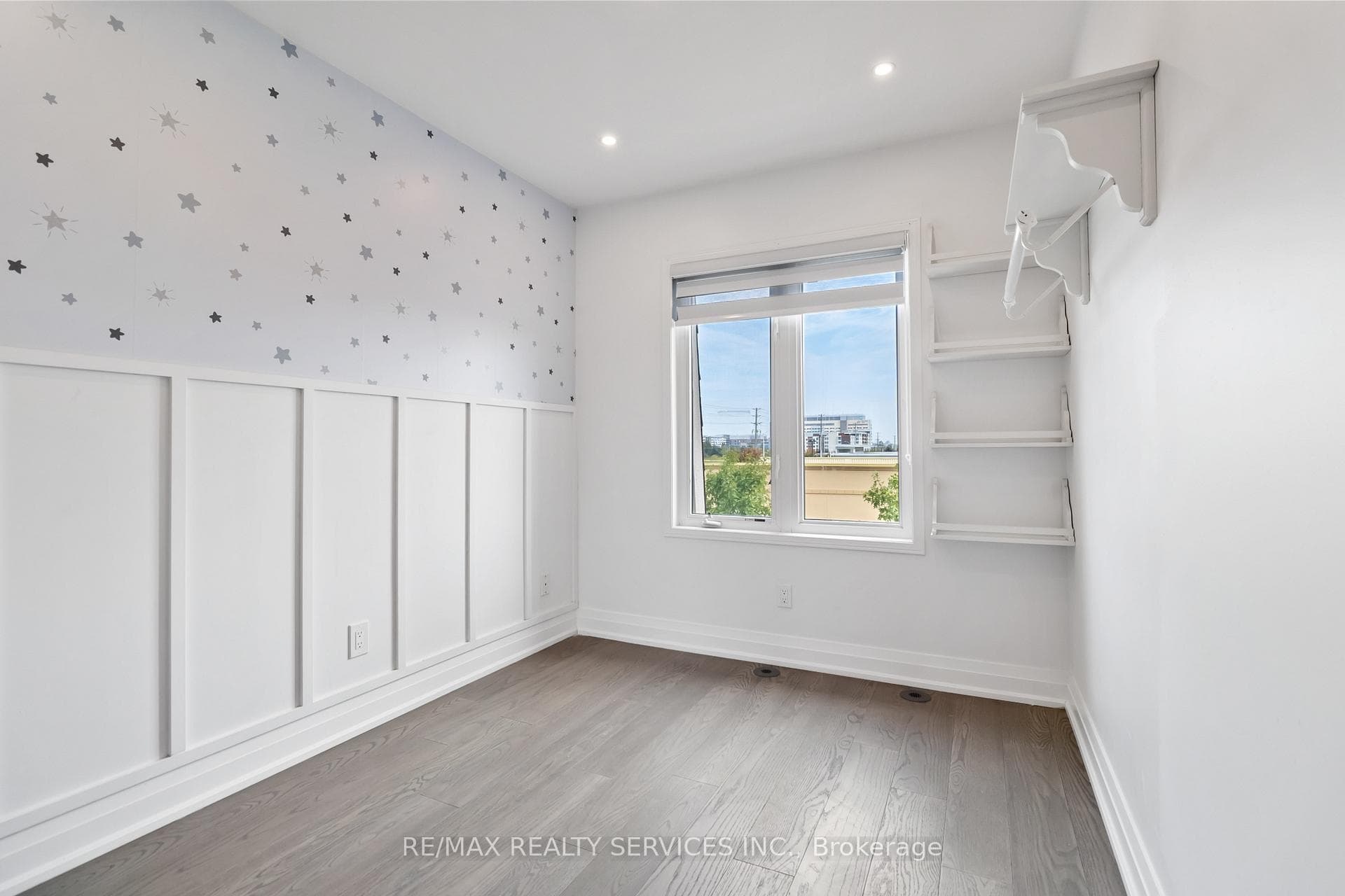2466 Adamvale Crescent photo 23