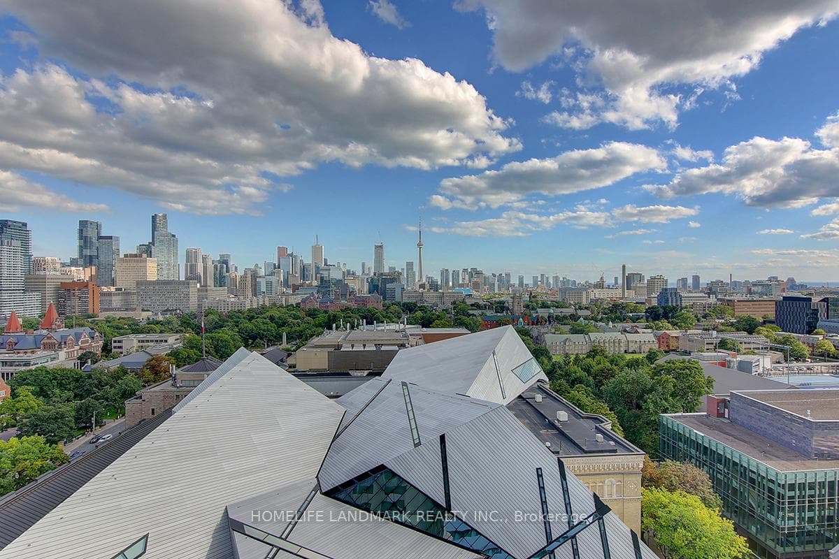 200 Bloor Street Unit 1804 photo 3