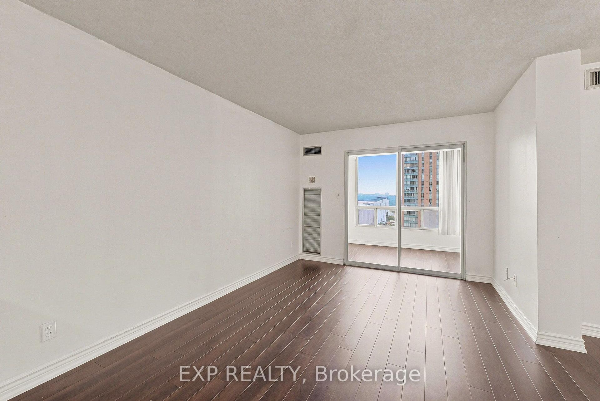 155 Hillcrest Avenue Unit 1114 photo 8