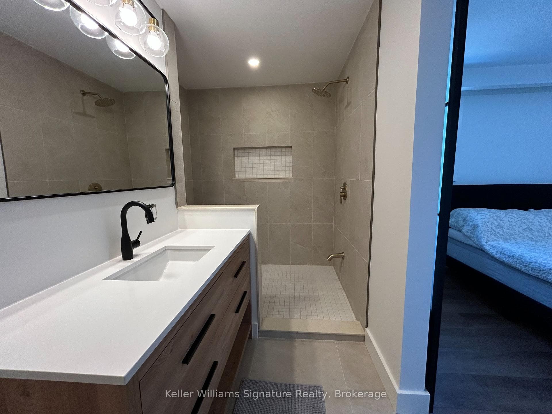 ensuite