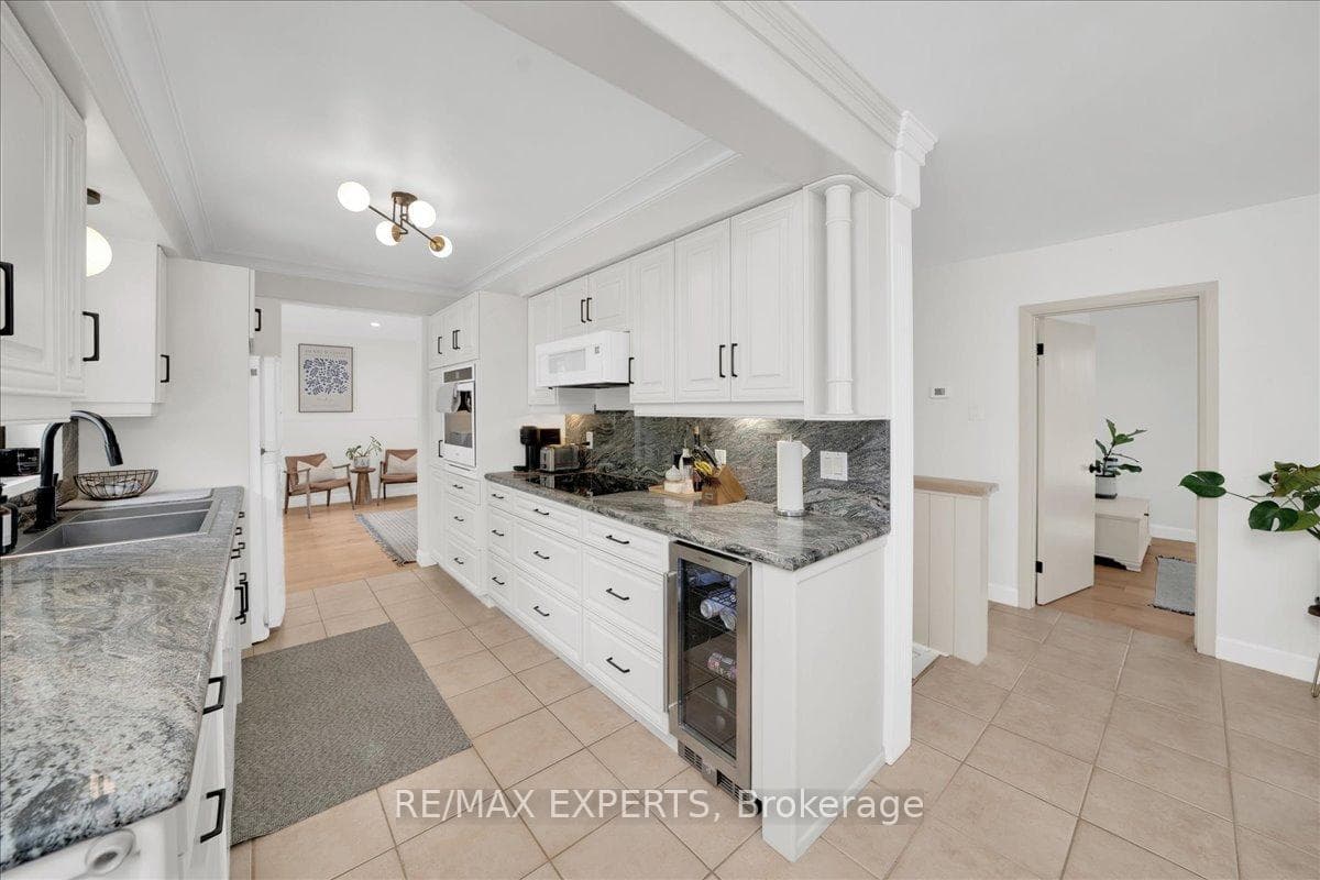 525 King Street photo 12