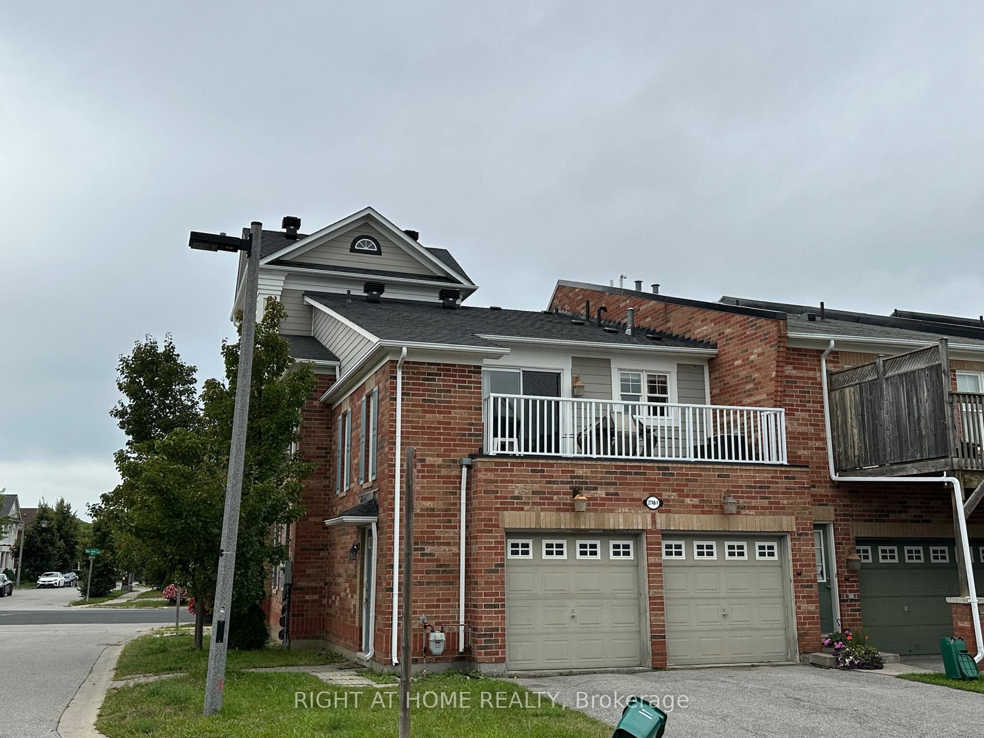 2740 Bur Oak Avenue photo 23