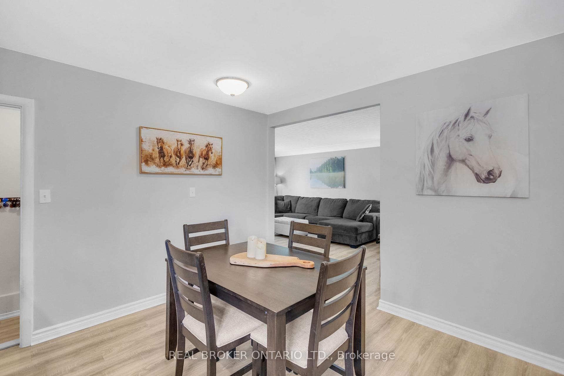 46 Dufferin Street photo 8