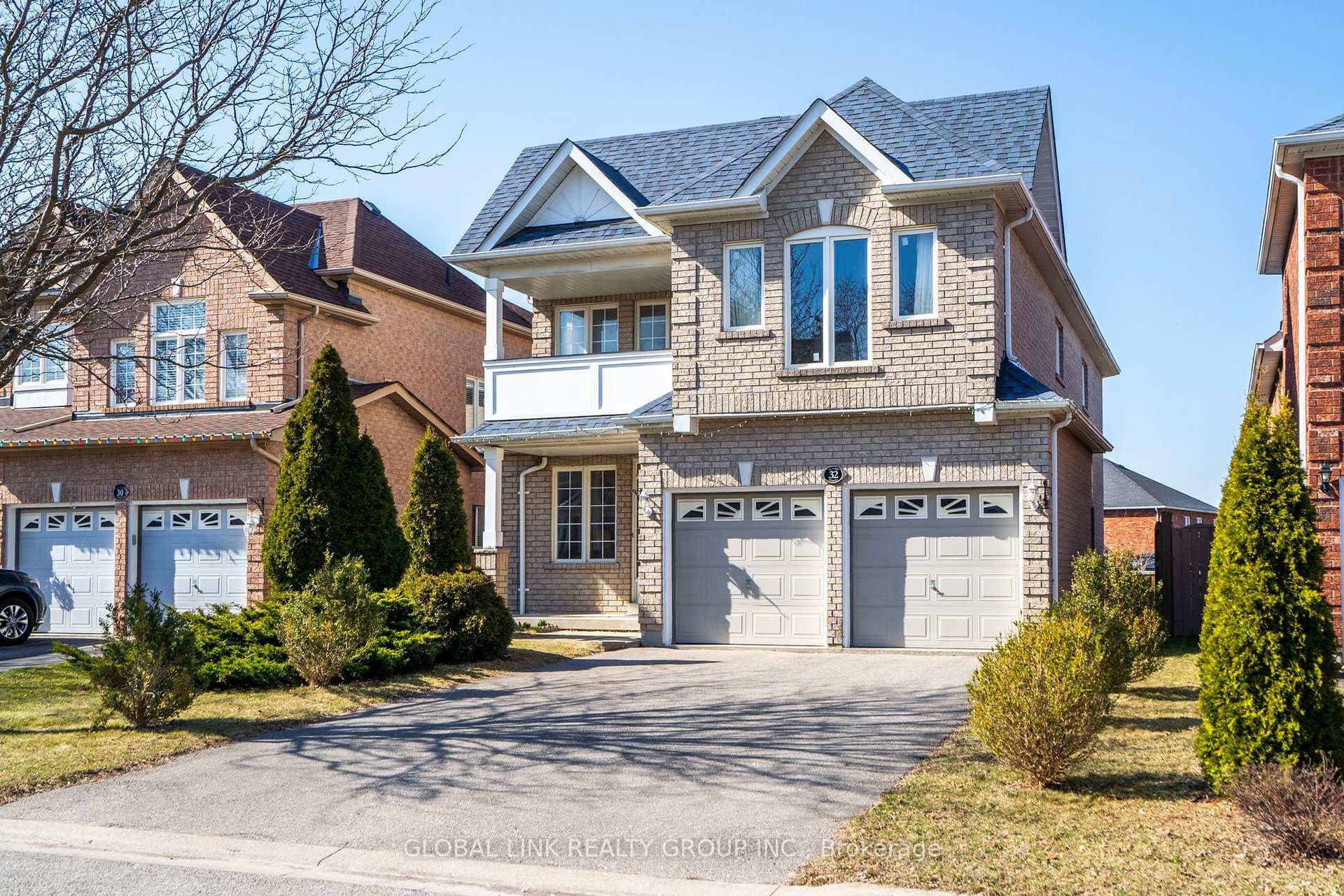 32 Dunnet Street photo 1