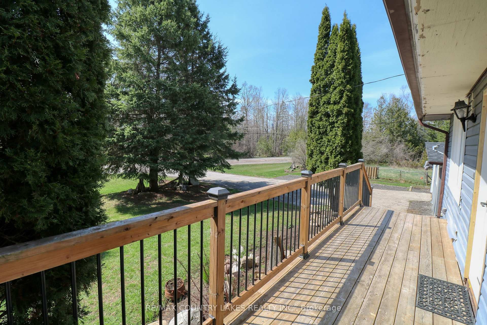 126 Mcguire Beach Road photo 6
