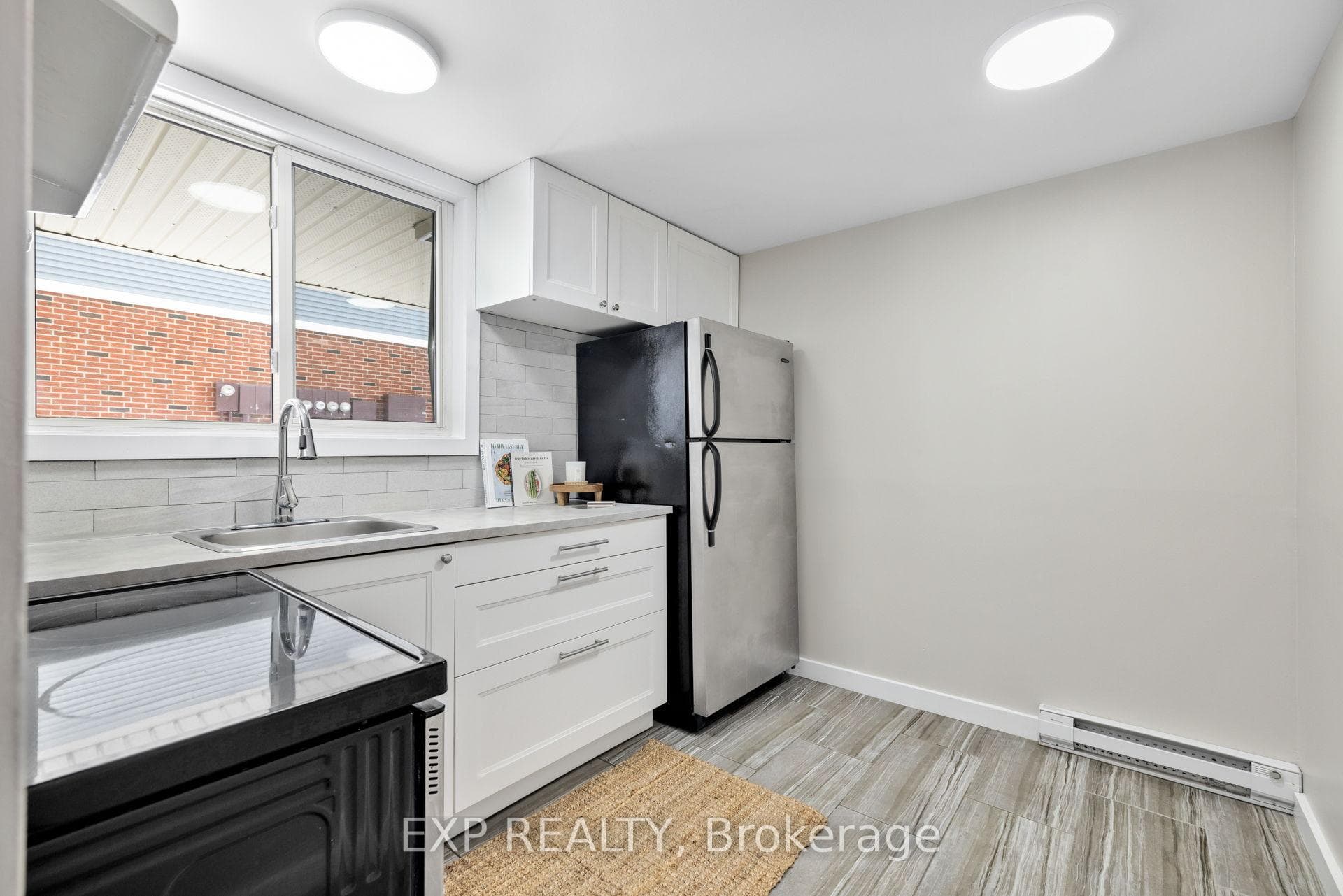6470 BILBERRY Drive Unit 104 photo 14