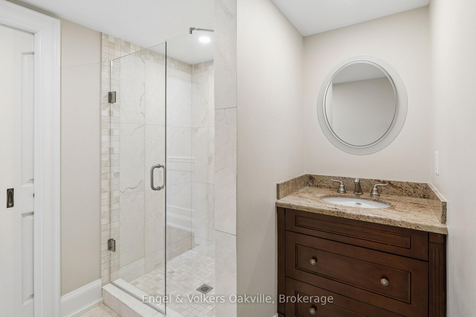 1182 Streambank Drive photo 11
