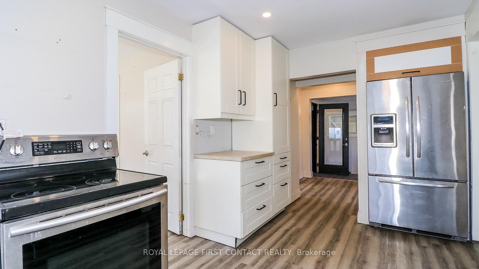 150 Farquhar Street photo 25
