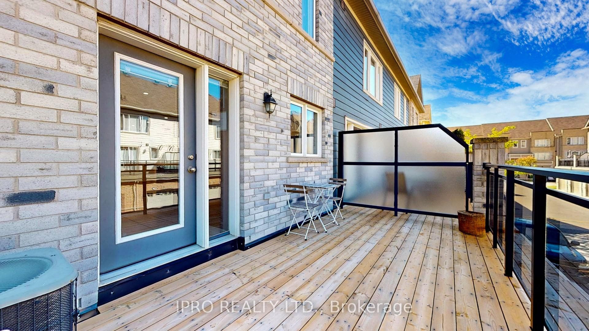 3050 Erin Centre Boulevard Unit 140 photo 32