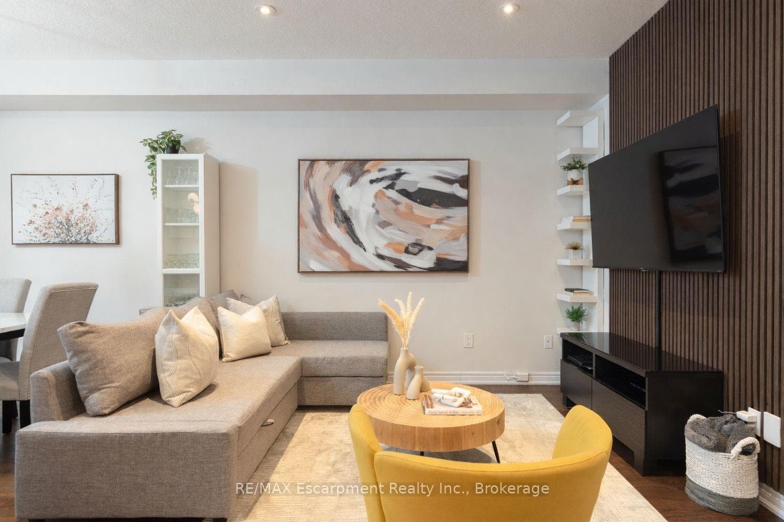 31 Pinot Crescent photo 8