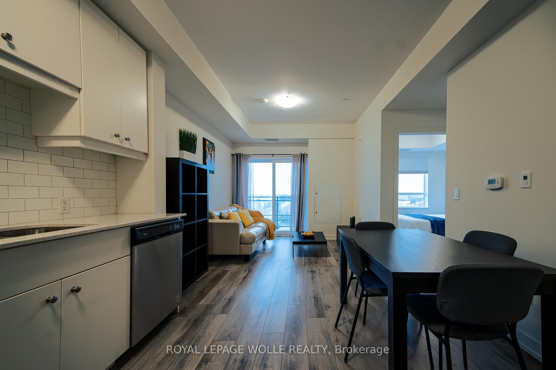 255 Northfield Drive Unit 510 photo 12