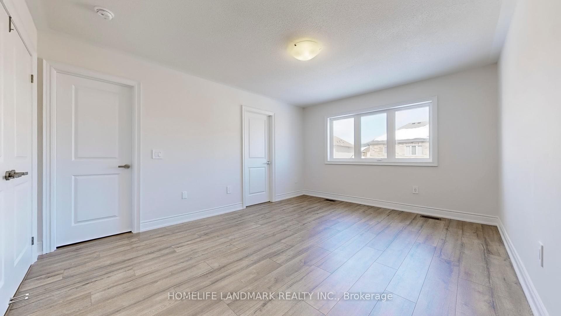 107 Kenneth Rogers Crescent photo 8