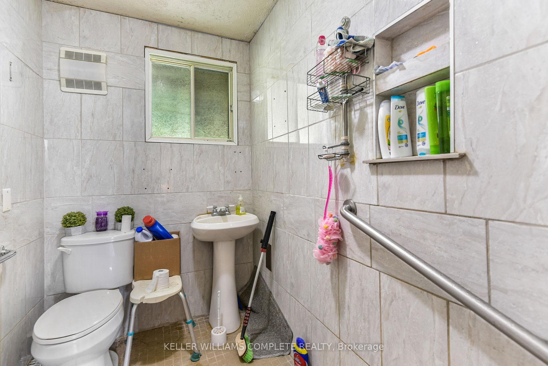 5661 Mccrea Road photo 11