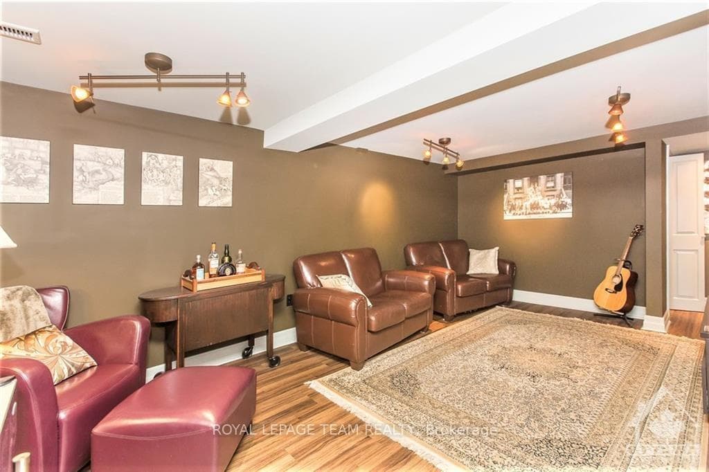 480 FRASER Avenue photo 21