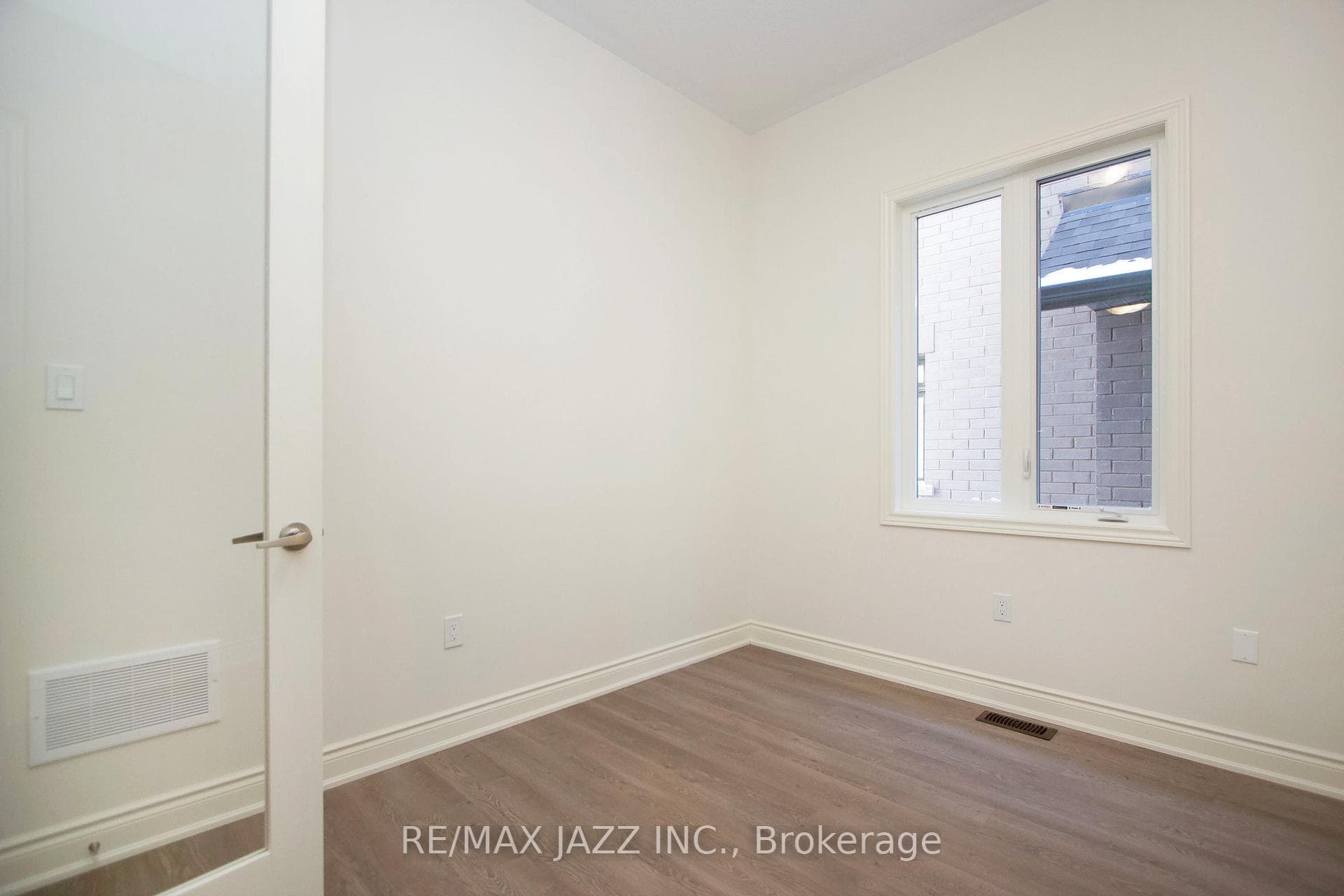 2217 Crystal Drive photo 15