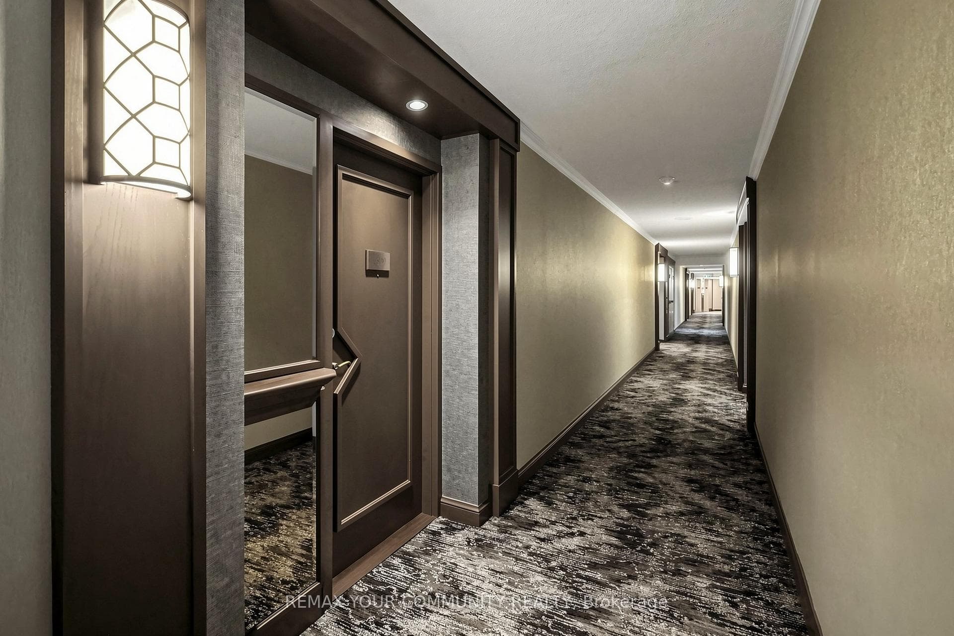 5444 Yonge Street Unit 1609 photo 12