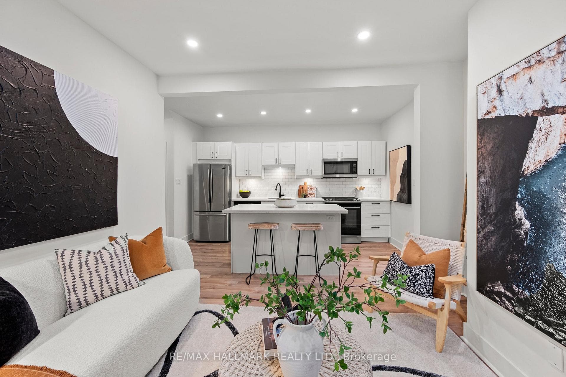 327 Kenilworth Avenue Unit Main photo 1