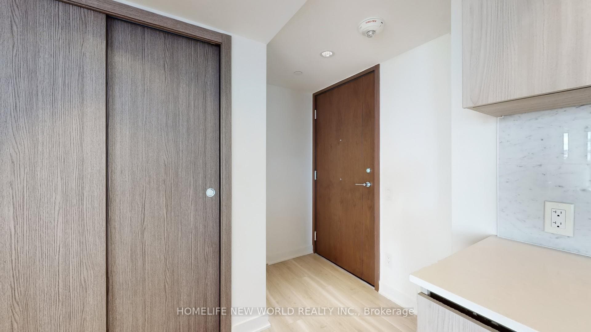 17 Bathurst Street Unit 2006 photo 25