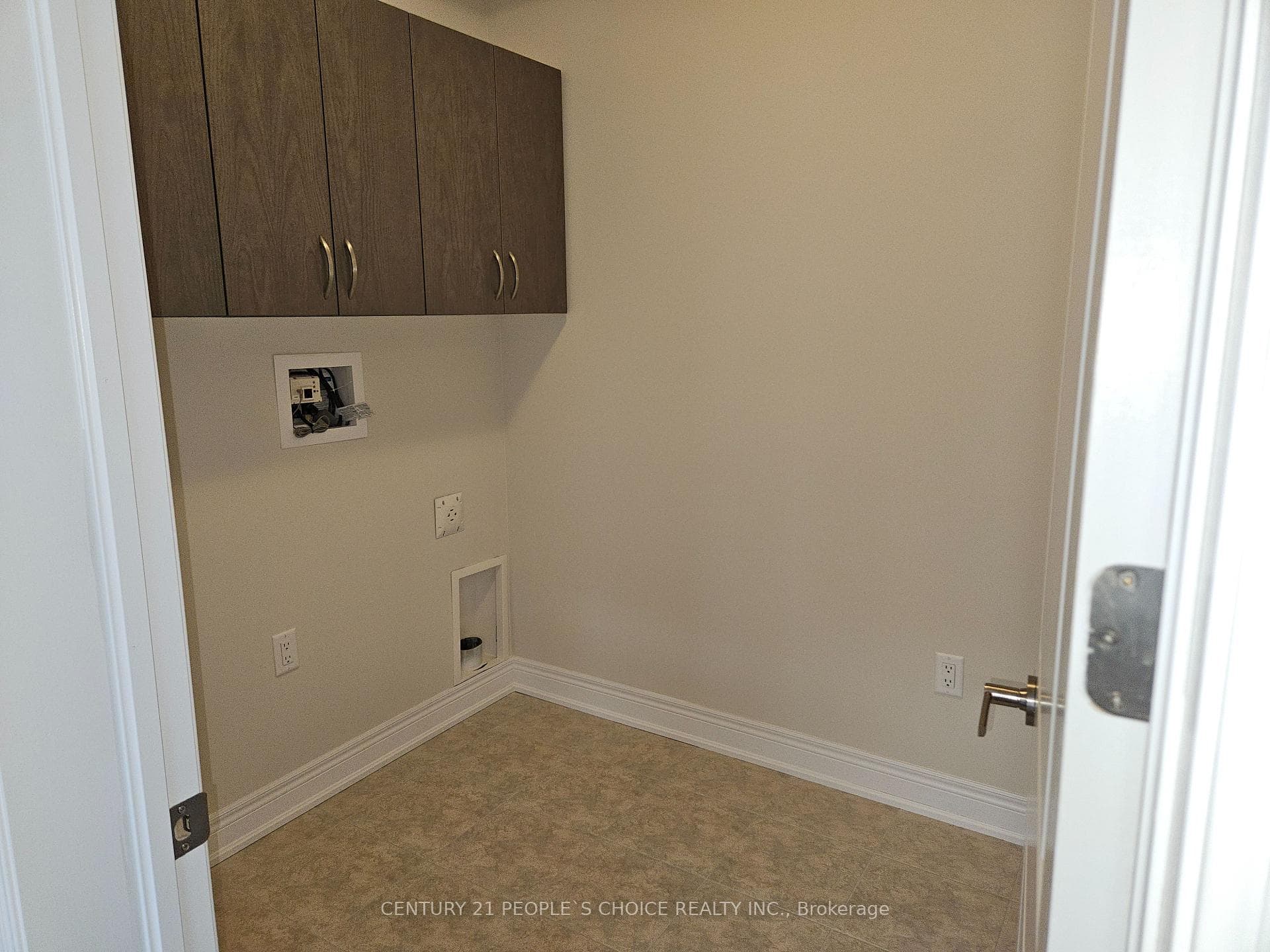 2735 Westoak Trails Boulevard photo 16