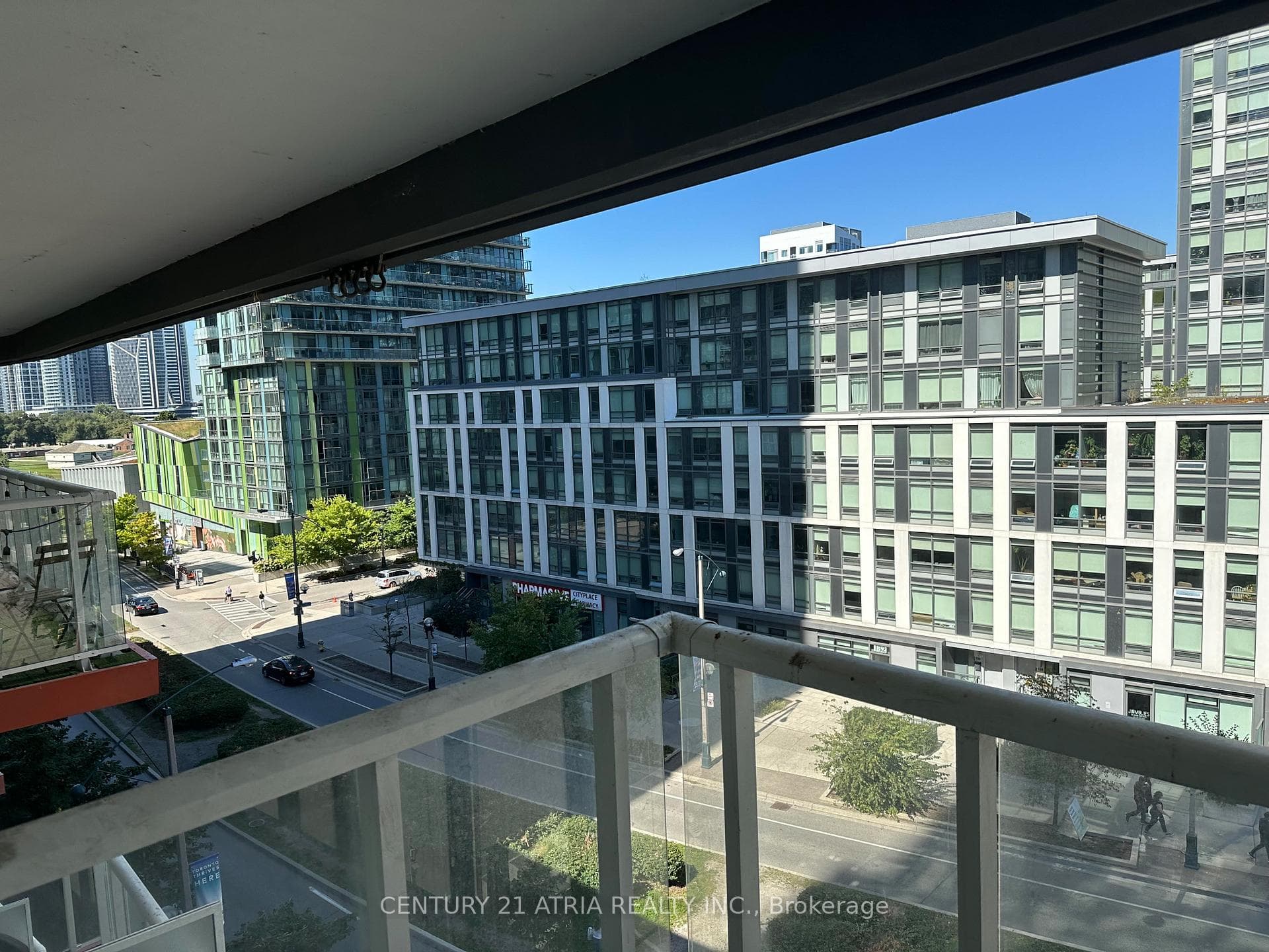 85 Queens Wharf Road Unit 718 photo 13