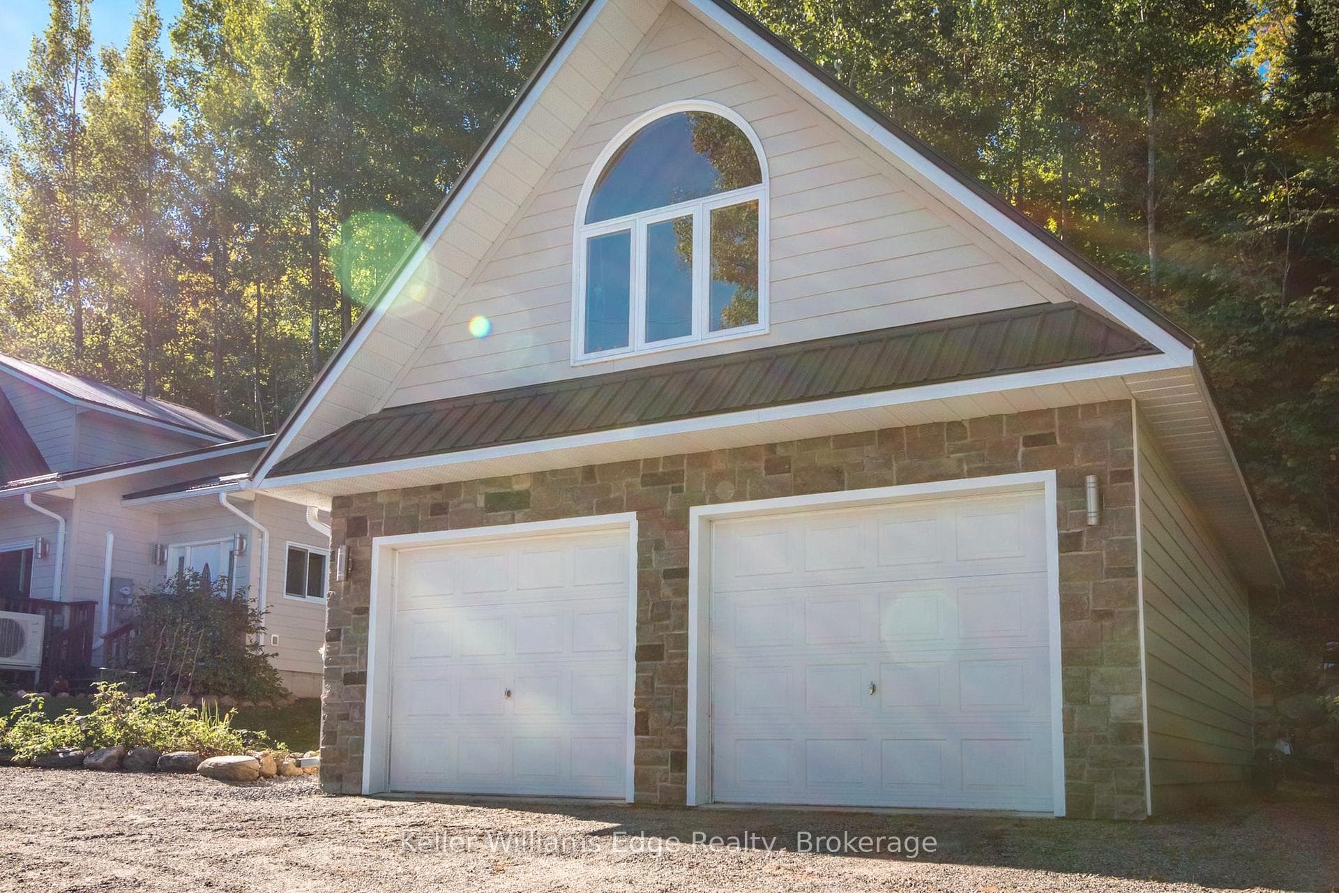 43 LAKESHORE Drive photo 35