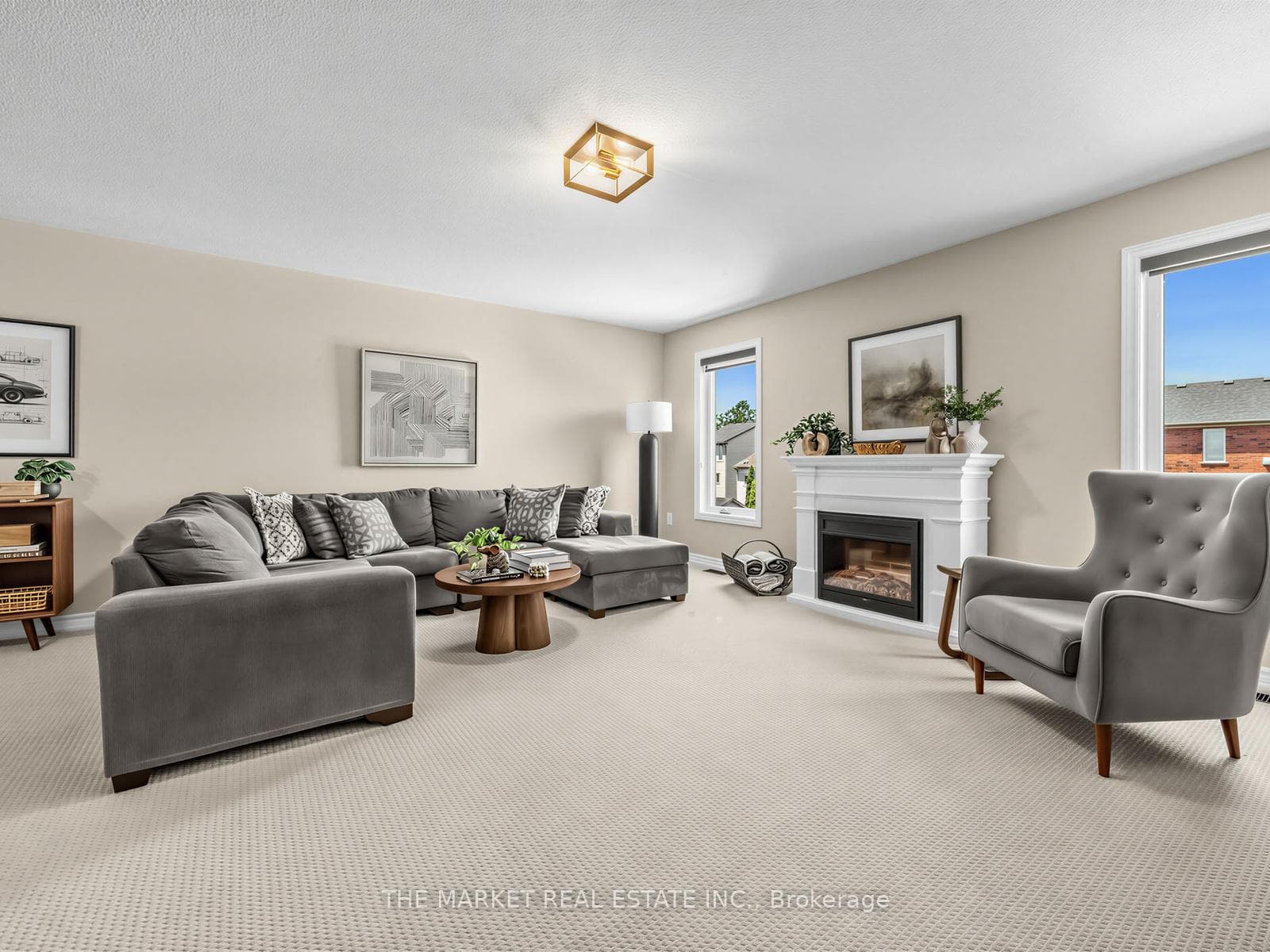 227 Gatwick Drive photo 36