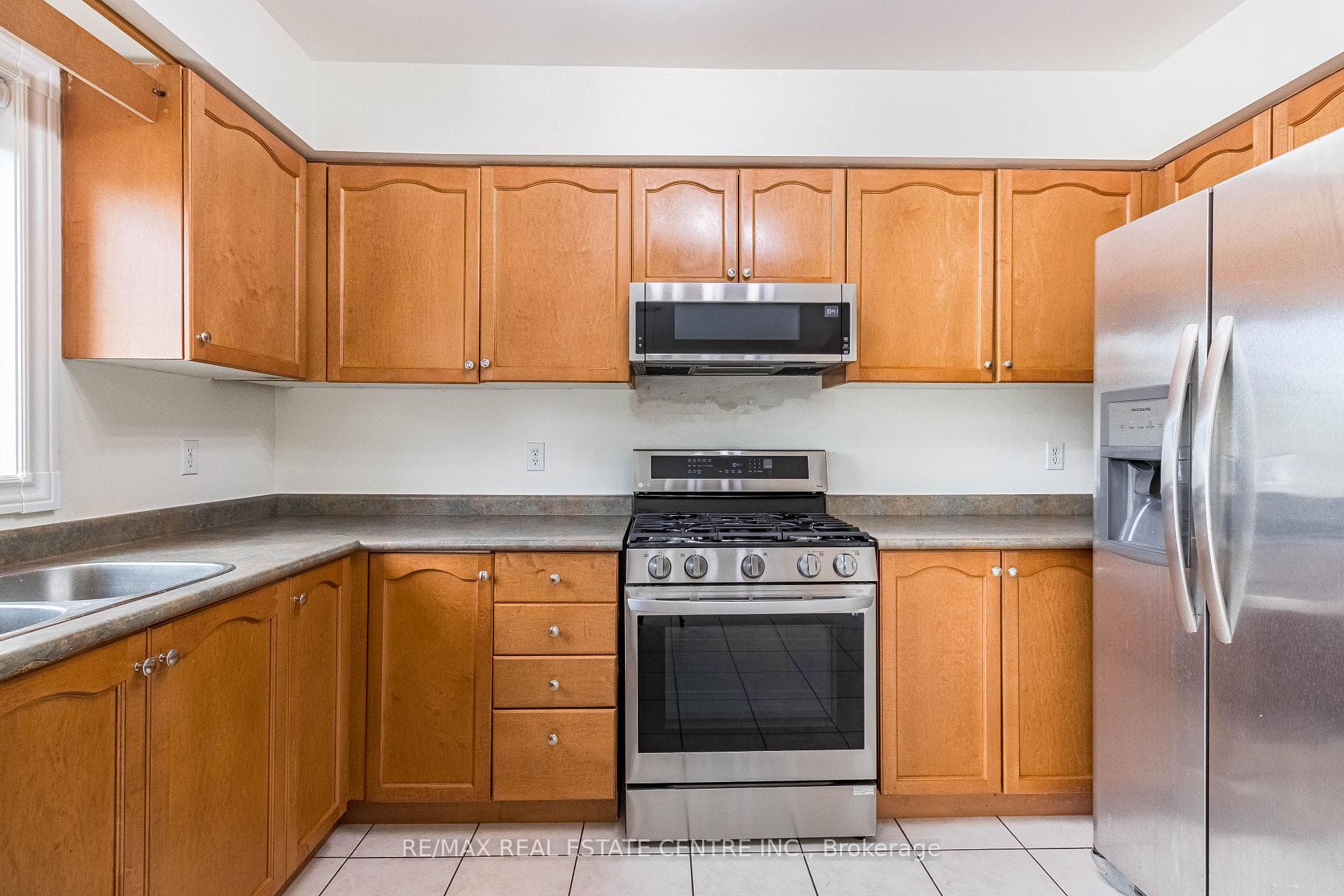 52 Solway Avenue photo 11