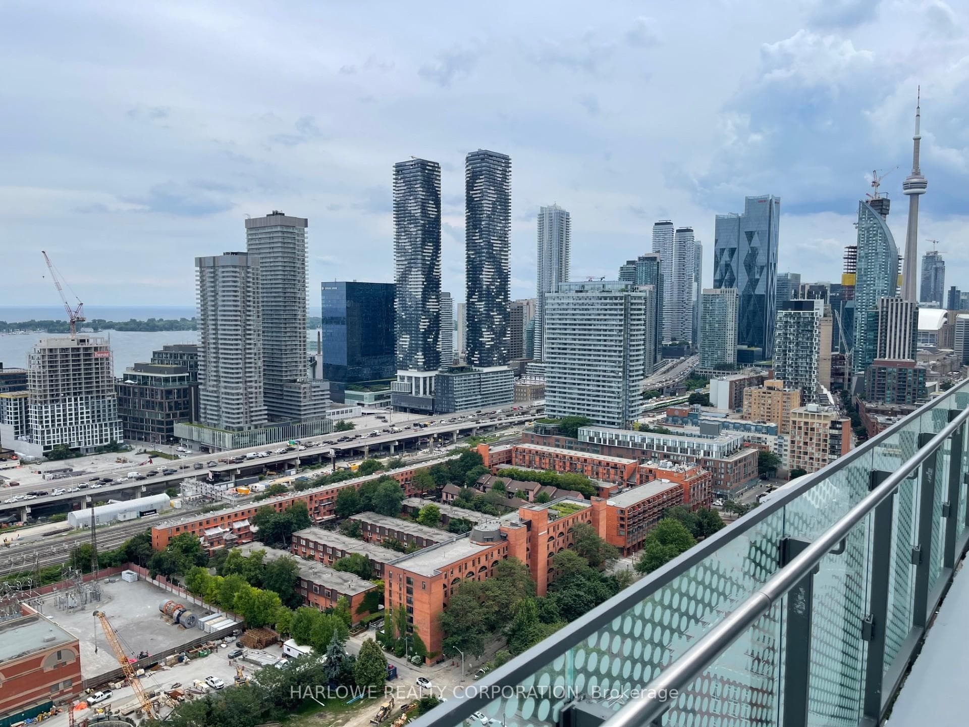 135 Lower Sherbourne Street Unit PH3026 photo 16
