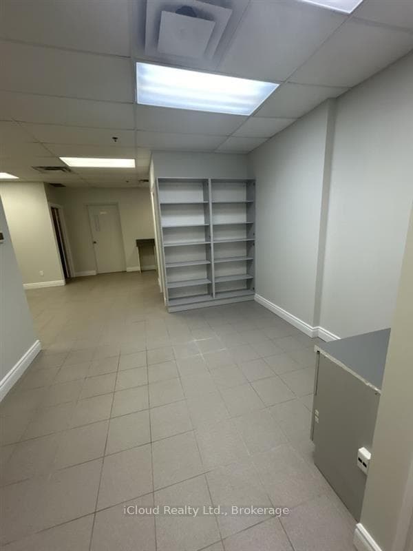 80 Regina Road Unit 21 photo 2