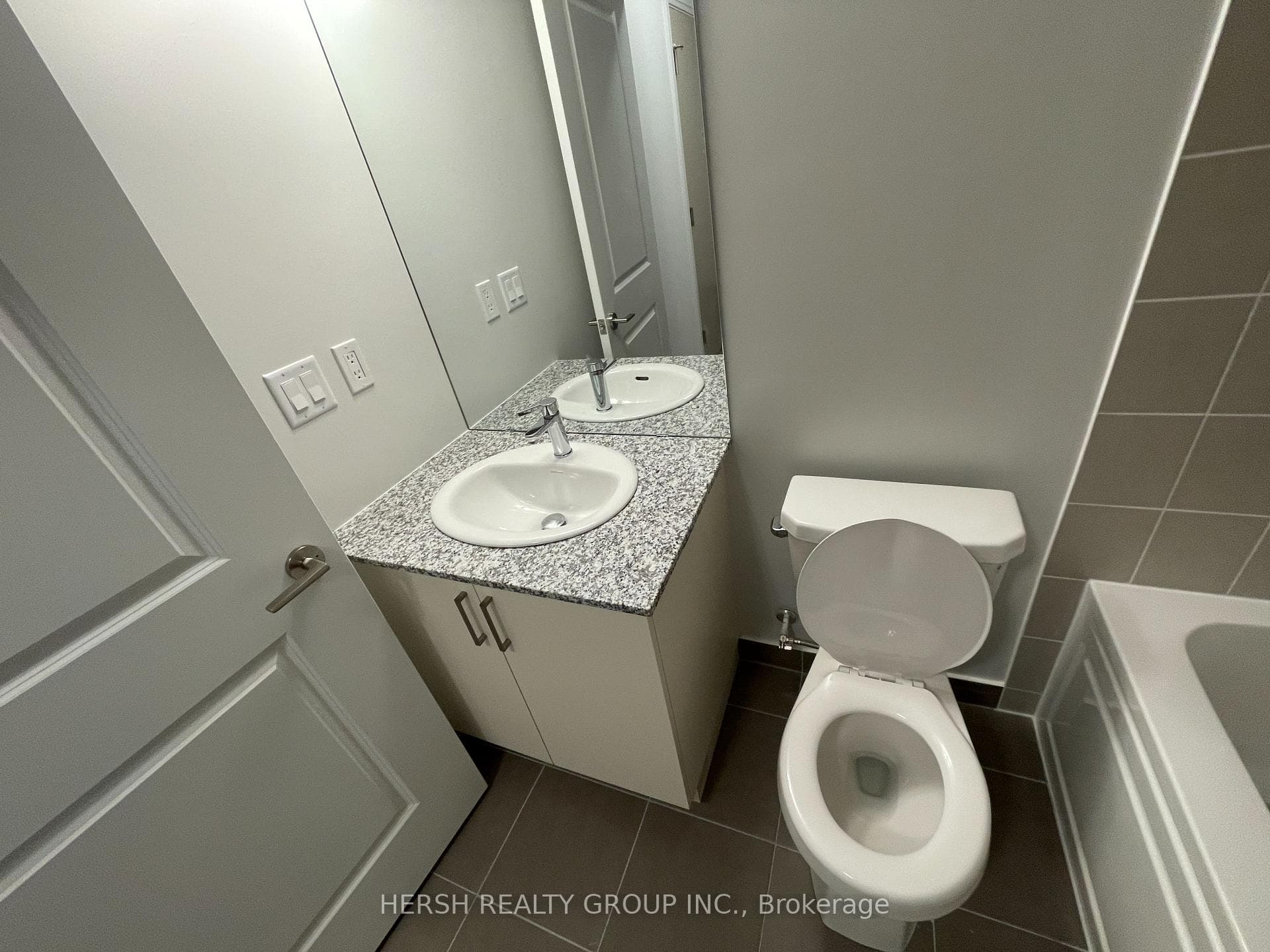 20 Meadowglen Place Unit 2808 photo 20