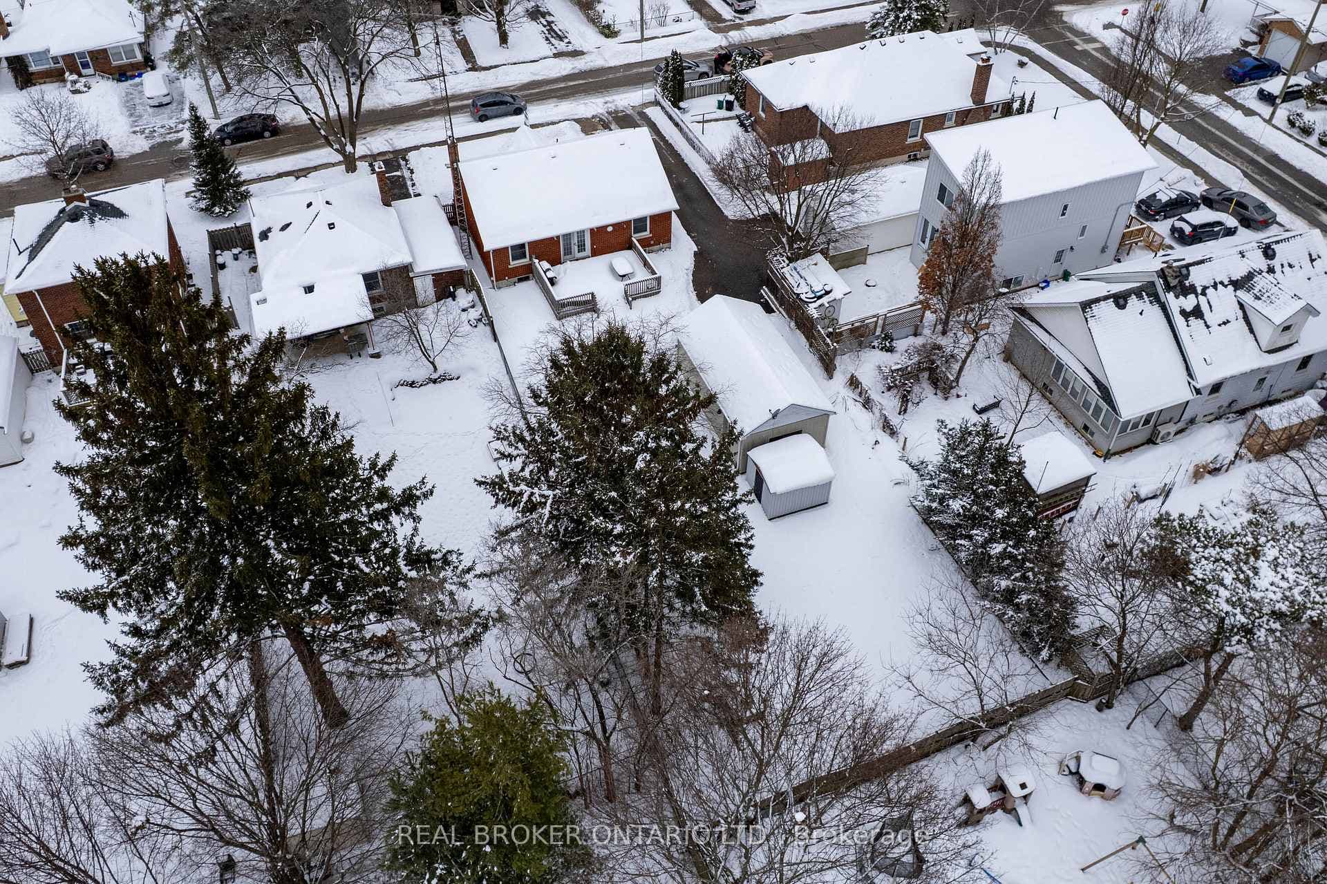 623 Sherring Street photo 32