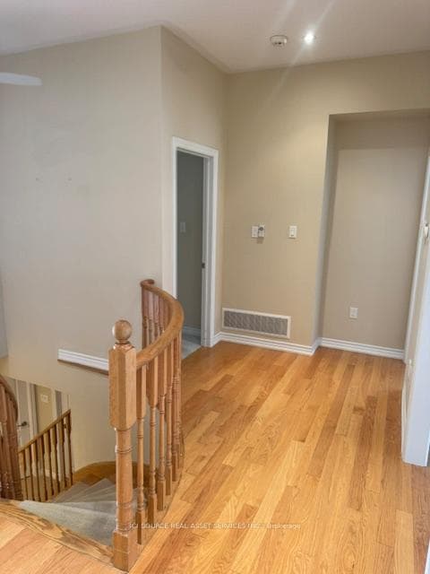 19 Leland Lane photo 9