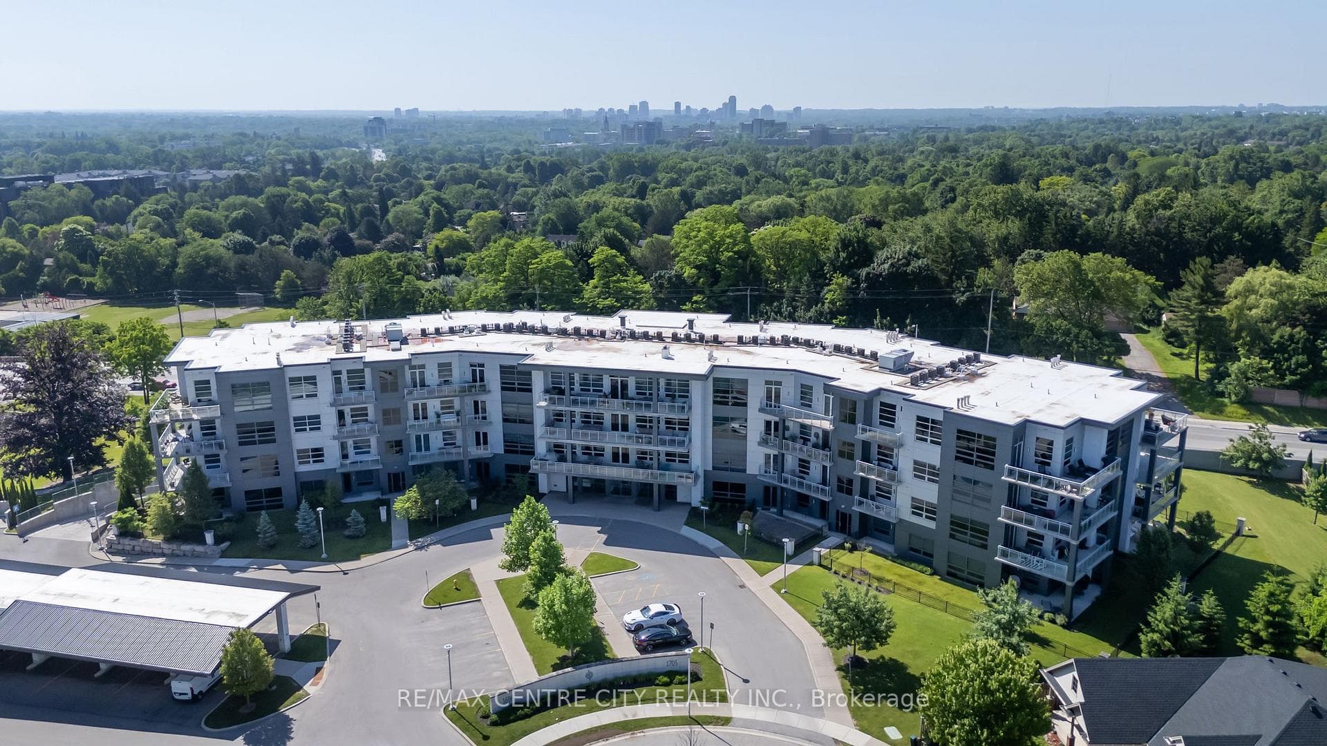 1705 Fiddlehead Place Unit 406 photo 2