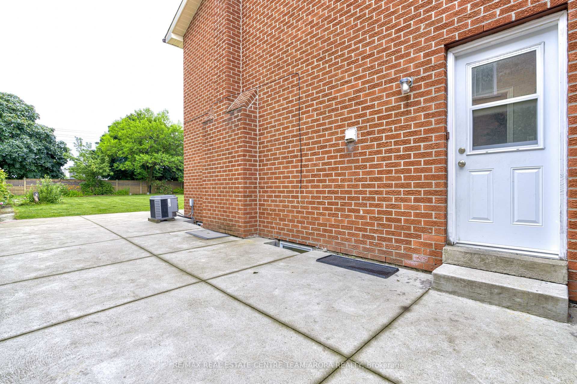 870 Messenger Meadow Drive photo 27